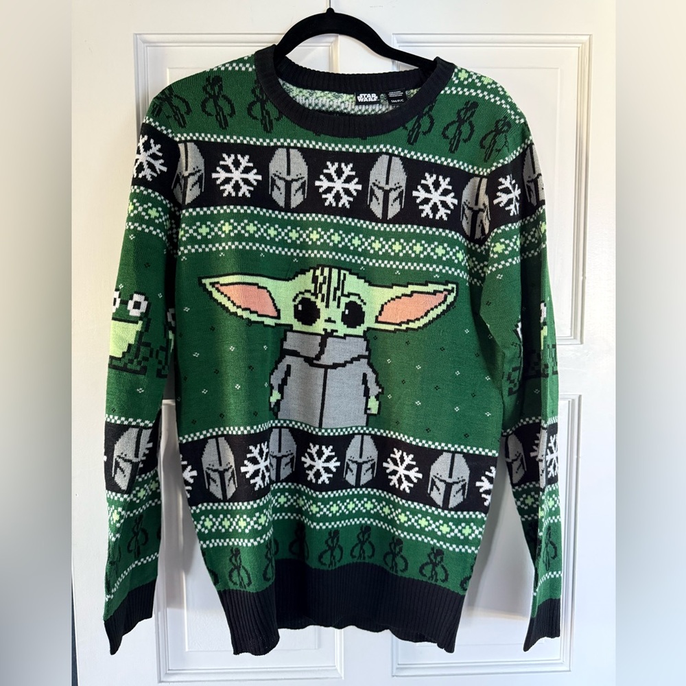 Star Wars Green and Black Grogu Crewneck Sweater men or women size S